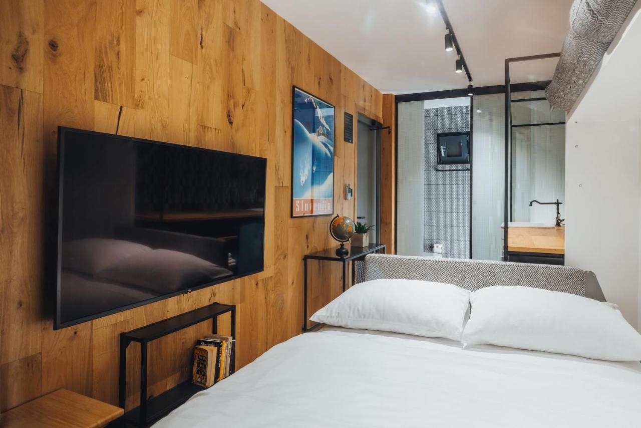 City Glamping By One66 Hotel Ljubljana Exterior foto